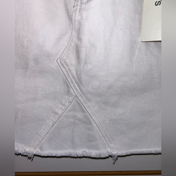 Rolla’s Claudia Skirt - White Denim - Distressed with Frayed Hem - NWT - Size 27 - Picture 5 of 13